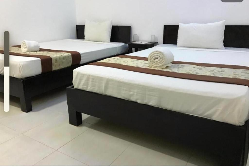 Trinco Relax Hut Hotel Trincomalee Exterior photo